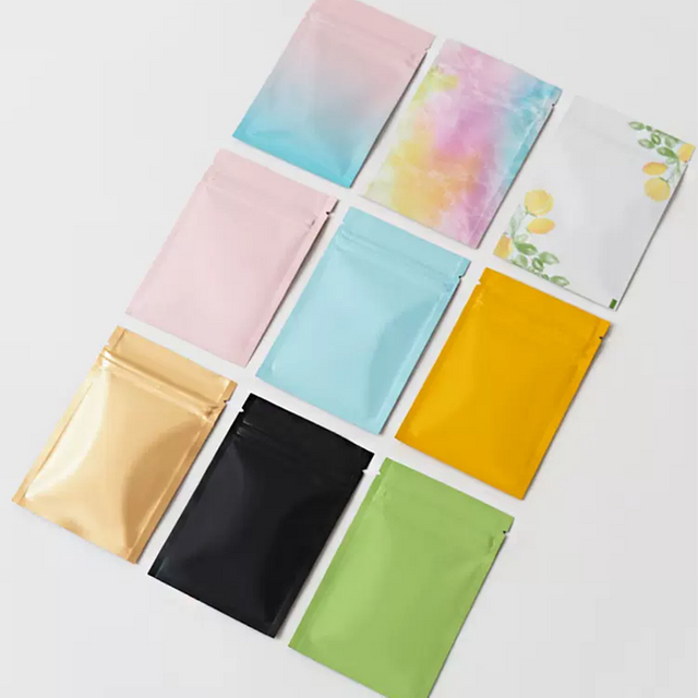 Food Grade Custom Printing Matte Plastic Pouches Colour Glossy Food Packaging Bags Sweets Zipper Three Side Seal Bag mylar bags